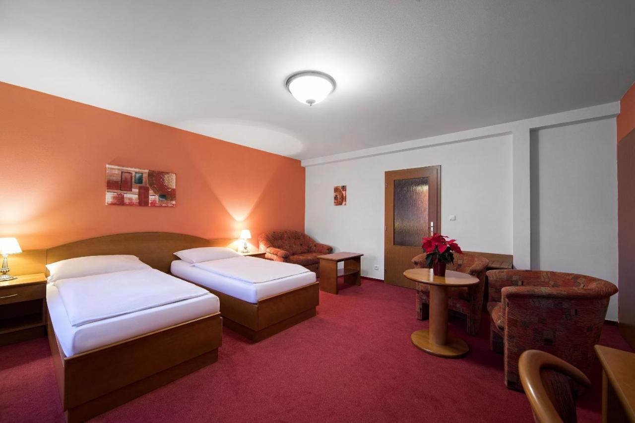 Attic Hotel Prague Ngoại thất bức ảnh