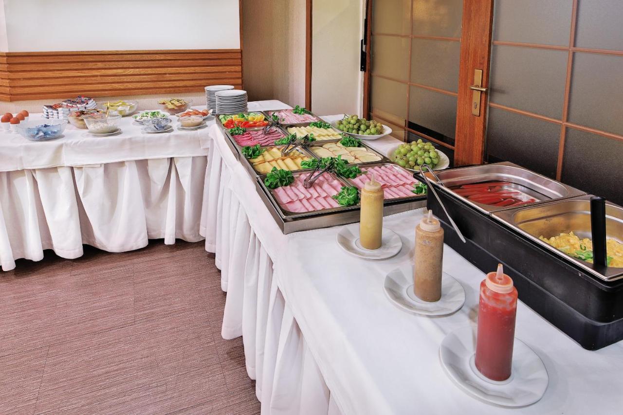 Attic Hotel Prague Ngoại thất bức ảnh